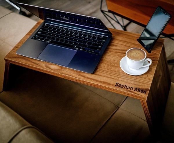 BK Kişiye Özel İsimli Ahşap Katlanabilir Organizer Notebook Laptop Sehpası - Image 1