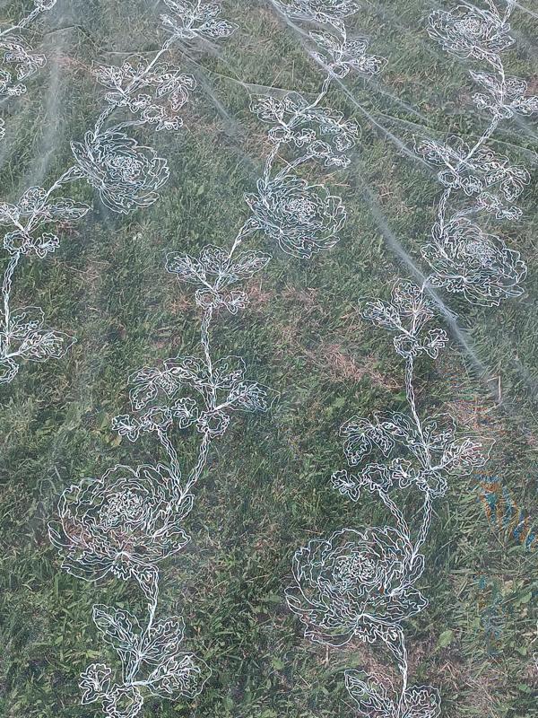 Gül Desenli İşlemeli Tül Perde Beyaz 2,85x12m - Image 1