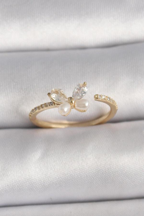 Pirinç Gold Renk Zirkon Taşlı Kelebek Mode İnci Detay Ayarlanabilir Yüzük - TJ-BYK3557 - Image 1