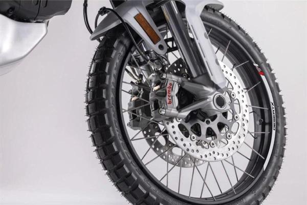 Ducati Desert X Jant Dışı Beyaz Şerit Sticker Model - Image 1
