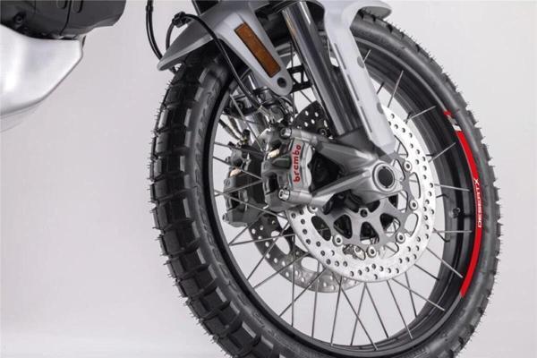 Ducati Desert X Jant Dışı Kırmızı Şerit Sticker Model - Image 1