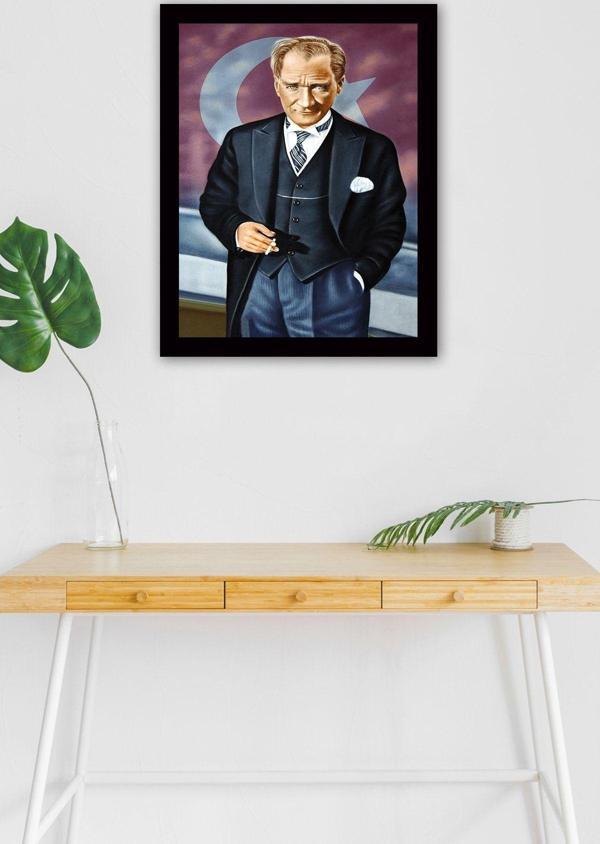 Tablo Center Siyah Çerçeveli Atatürk Tablosu 40 cm x 55 cm - Image 1
