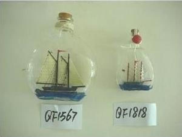 Cam Şişe İçerisinde Gemi Hediyelik Dekoratif Masüstü Ev Aksesuarı  - Image 1
