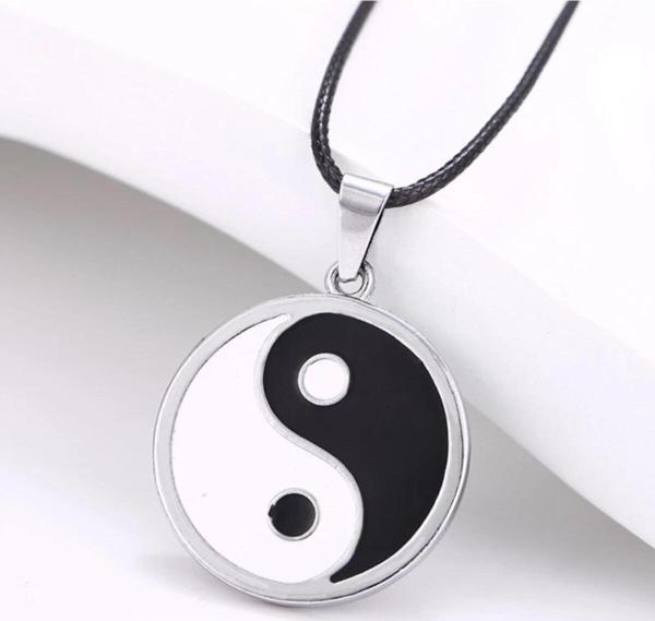 Naruto Japon Anime Kolye Unisex - Image 1