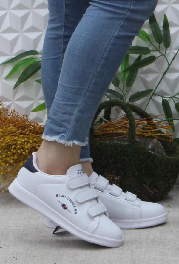 Fort Row Milena Beyaz Rahat Hafif Sneaker Çırtlı Spor Ayakkabı - Image 1