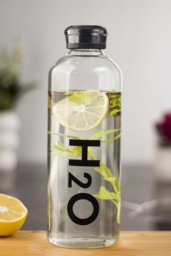 H2o Borosilikat Cam Matara Vakum Kapaklı Su Şişesi Suluk Siyah 1000 ML - Image 1