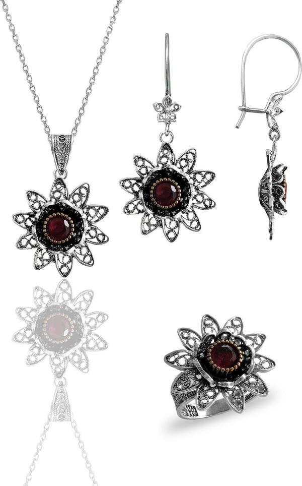 Gümüş kök yakut taşlı nilüfer modeli telkari işlemeli kolye küpe ve yüzük üçlü set - Image 1