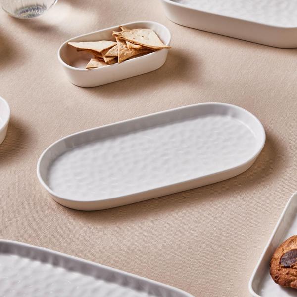 Karaca x Refika Bembeyaz Kayık Tabak 24 cm - Image 1