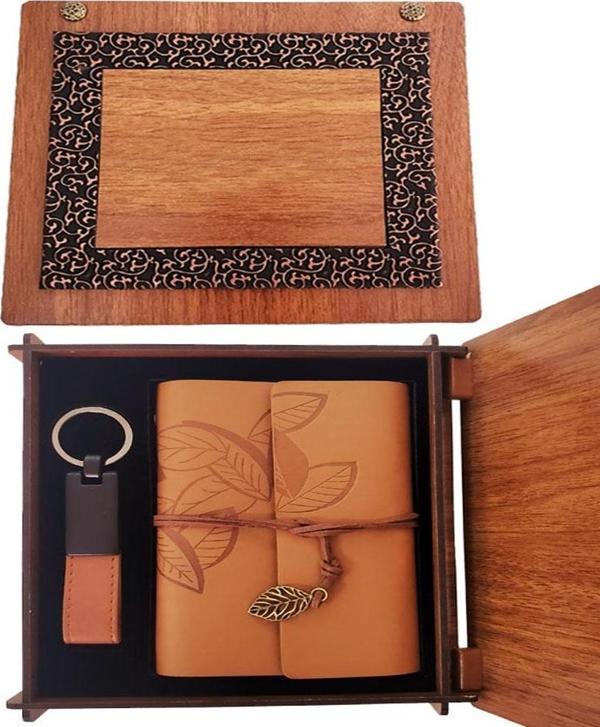 Ahşap Kutulu Taba Renk Deri Defter Anahtarlık Set - Image 1