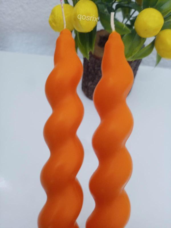 2'li Turuncu Italyan Burgulu Şamdan Soya Mumu Doğal Kokulu Uzun Çubuk Konik Burgu Spiral Mum Dekoratif - Image 1