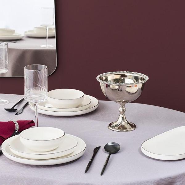 Karaca Majesty Ayaklı Dekoratif Kase 17X17 cm - Image 1