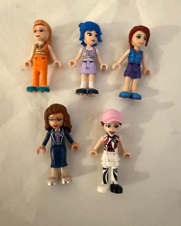 Orjinal Lego Friends Minifigür 5'li Set - Image 1
