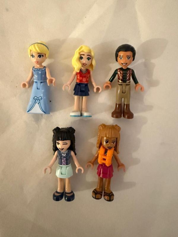Orjinal Lego Friends Minifigür 5'li Set - Image 1