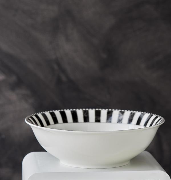 Karaca Damalı Porselen Salata Kasesi 23 Cm - Image 1