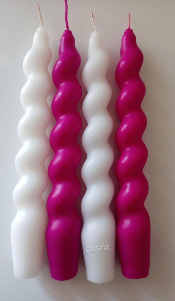 4'lü Çok 4 Renkli Italyan Burgulu Şamdan Soya Mumu Doğal Kokulu Uzun Çubuk Konik Burgu Spiral Mum - Image 1