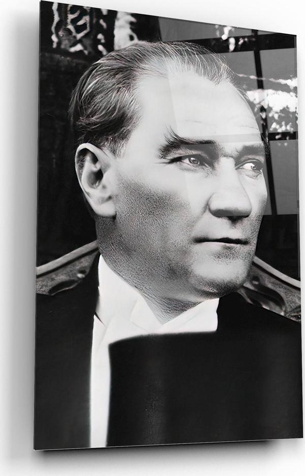 Atatürk Cam Tablo | Hediyelik, Dekoratif, Ofis, Mutfak  - Image 1