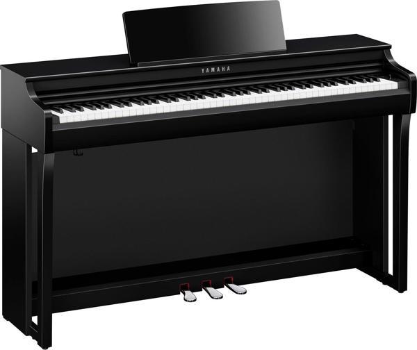 Yamaha Clavinova CLP825PE Dijital Piyano (Parlak Siyah) - Image 1