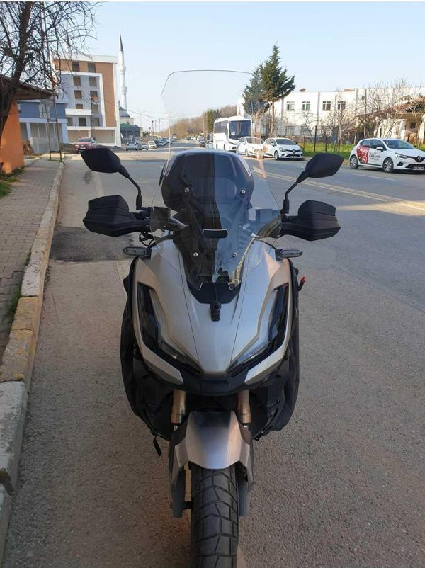 Honda Adv 350 Siperlik Ön Cam 2023 2024 Model 72cm Şeffaf Renkli 4mm UZUN CAM - Image 1