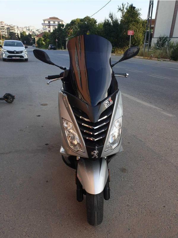Peugeot Citystar 200 Siperlik Ön Cam 2017 2018 Model 56cm Siyah Renkli 4mm UZUN CAM - Image 1