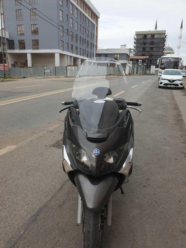 Piaggio X Evo Siperlik Ön Cam 2009 2015 Model 70cm Şeffaf Renkli 4mm - Image 1