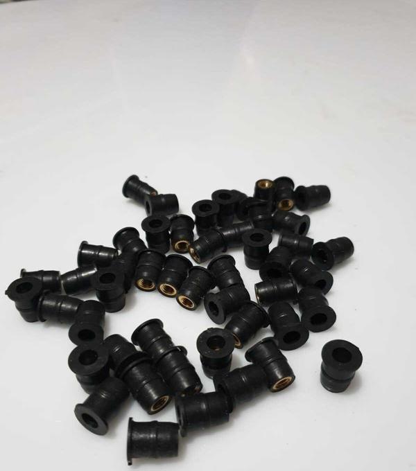 Motosiklet Siperlik Ön Cam Somunu ( M5 ) (50 Adet) 5x10x13mm - Image 1