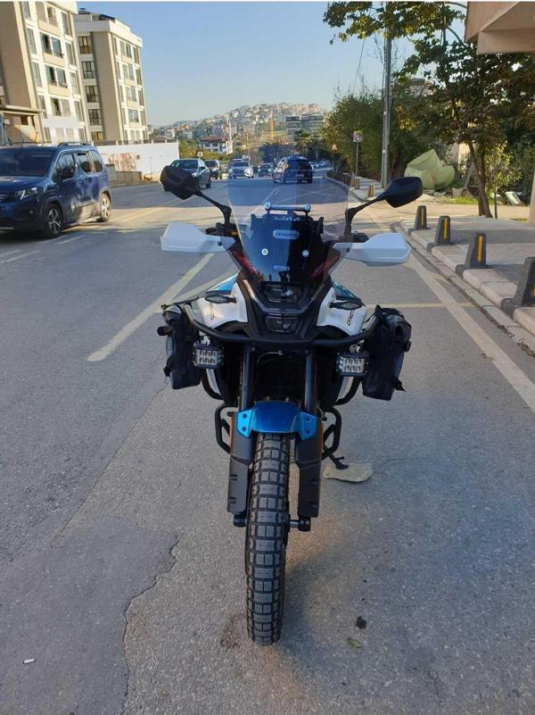 CF MOTO 450 MT Siperlik Ön Cam 2024 Model 55cm açıkfüme Renkli 4mm UZUN CAM - Image 1