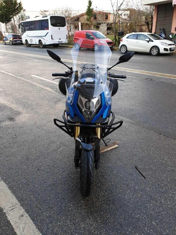 CF MOTO 650 MT Siperlik Ön Cam 2024 Model 56cm Şeffaf Renkli 4mm UZUN CAM - Image 1