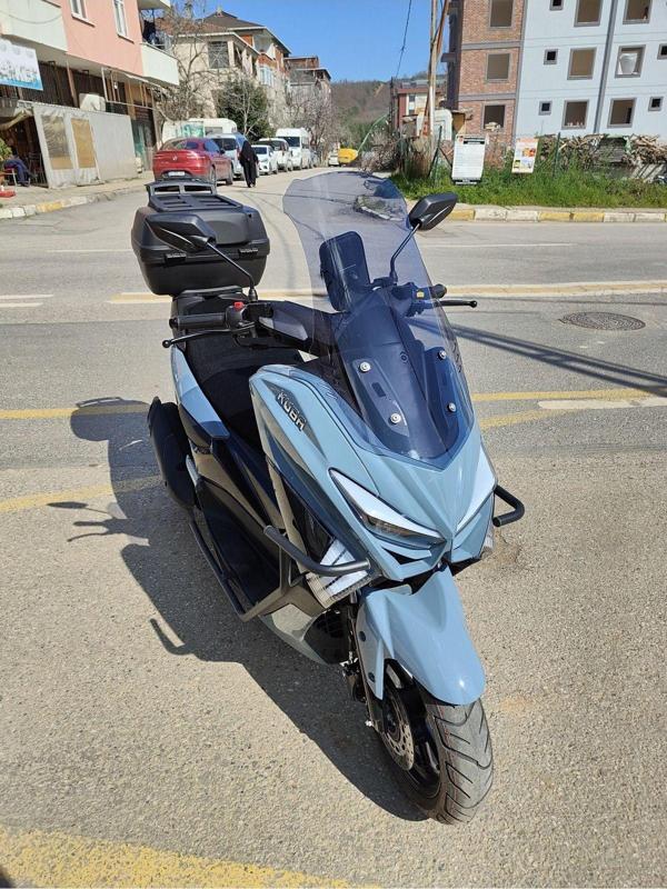 Kuba Chia 125 Siperlik Ön Cam 2023 2024 Model 75cm Açıkfüme Renkli 4mm UZUN CAM - Image 1