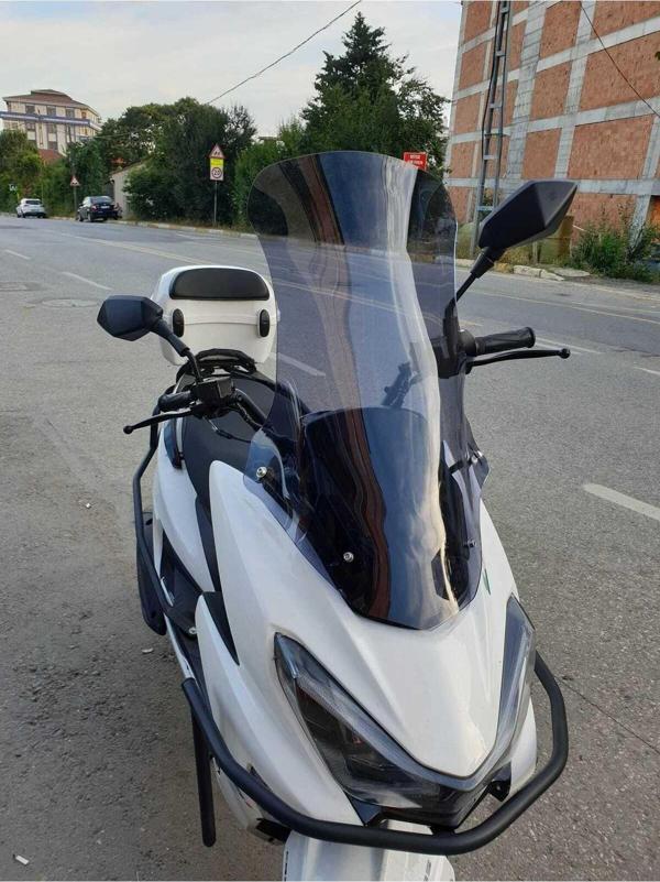 Kuba Newlight PRO Siperlik Ön Cam 2023 2024 Model 68cm açık füme Renkli 4mm - Image 1
