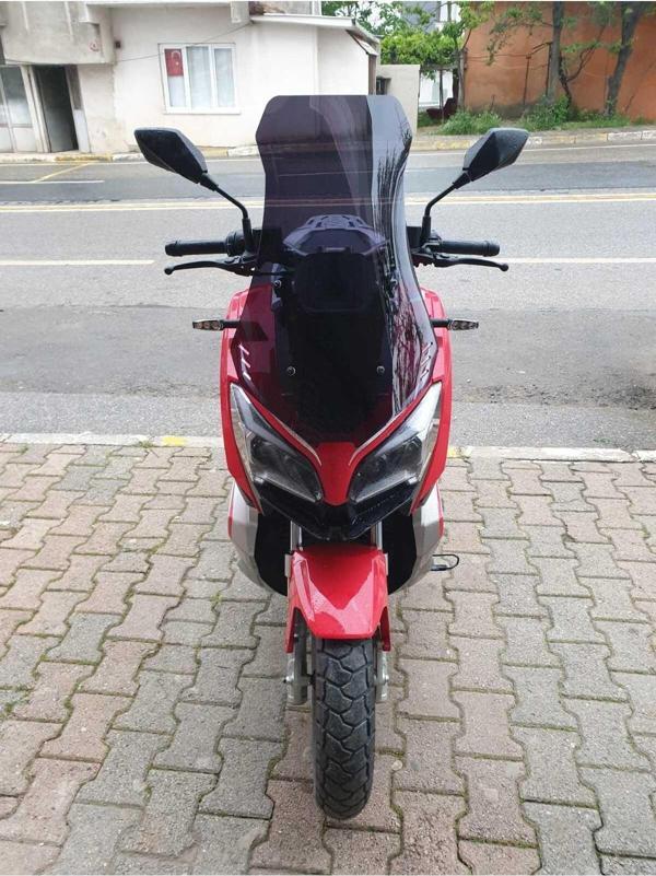 RKS RZ 250 S Siperlik Ön Cam 2022-2024 Model 68cm Siyah Renkli 4mm - Image 1