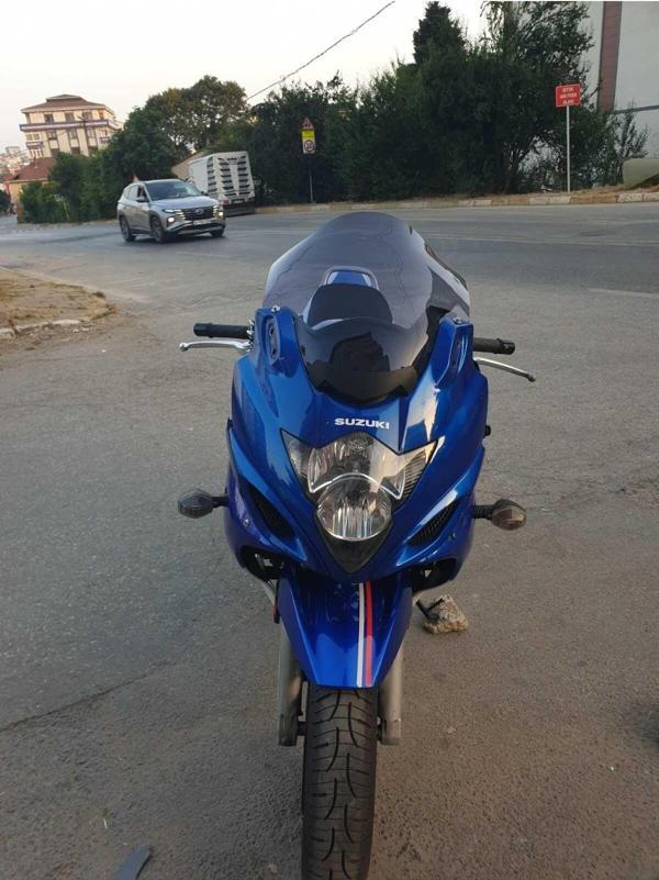 Suzuki GSX 650 F Siperlik Ön Cam 2008 2012 Model 40cm Açıkfüme Renkli 4mm - Image 1