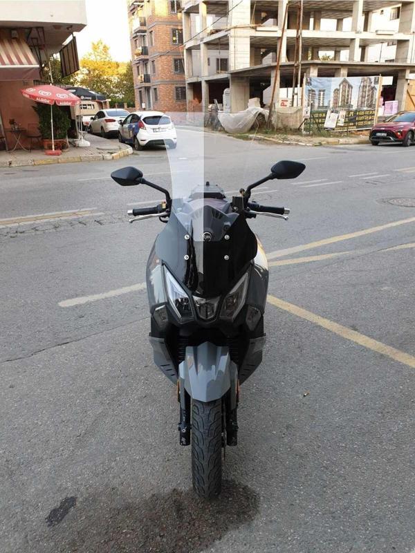 Sym Joyride 300 Siperlik Ön Cam 2023 2024 Model 75cm Şeffaf Renkli 4mm UZUN CAM - Image 1