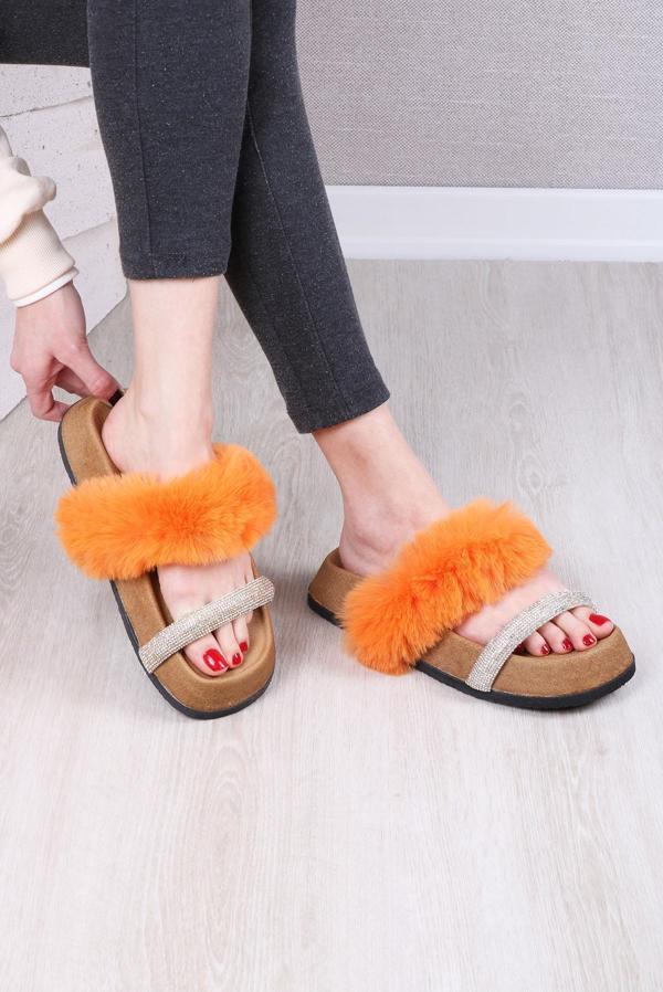 Kadın Günlük Taşlı Peluş Terlik TS1133 - Image 1