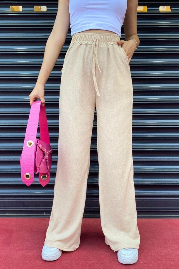 Kadın Taş Beli Lastikli Cepli Bol Paça Mevsimlik Pantolon - Image 1
