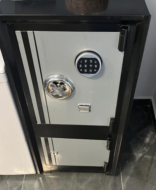 MyWondry Yerli Üretim Çelik Para Kasası 85 Cm Elektronik Şifreli Siyah Gri Yangına Dayanıklı - Image 1