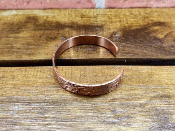 Ayarlanabilir Bakır Bileklik 17 Cm Kalınlık 1 Cm Sağlık Için Takınız - Image 1