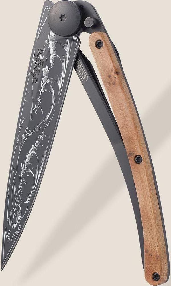 Deejo 37g Çakı, Juniper Wood / Wave - Image 1
