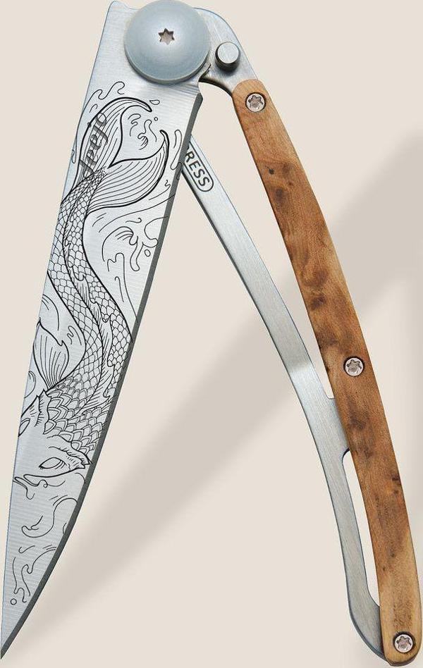 Deejo 37g, Juniper Wood / Fish - Image 1