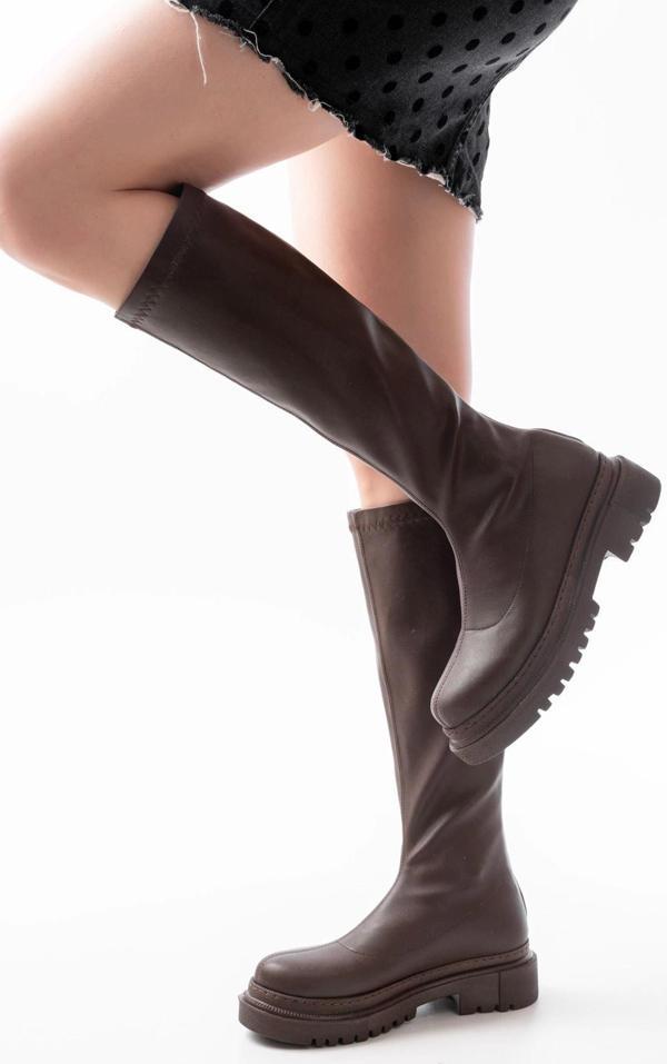 Kahverengi Streç Arkadan Fermuarlı Günlük Kadın Çizme - Image 1