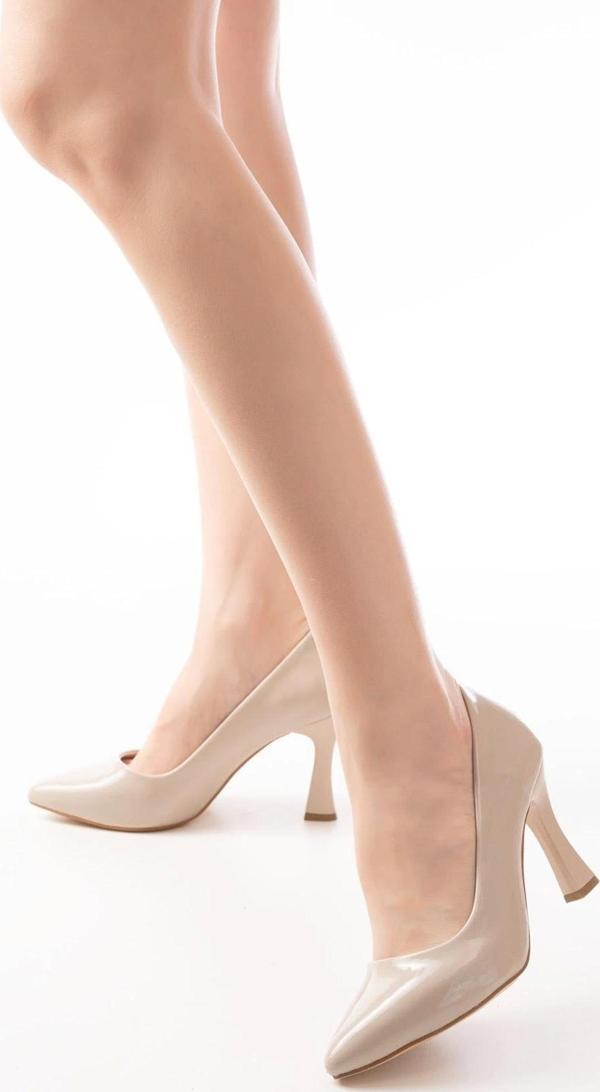 Bej Rugan Günlük 9 Cm Topuklu Bayan Stiletto Ayakkabı - Image 1