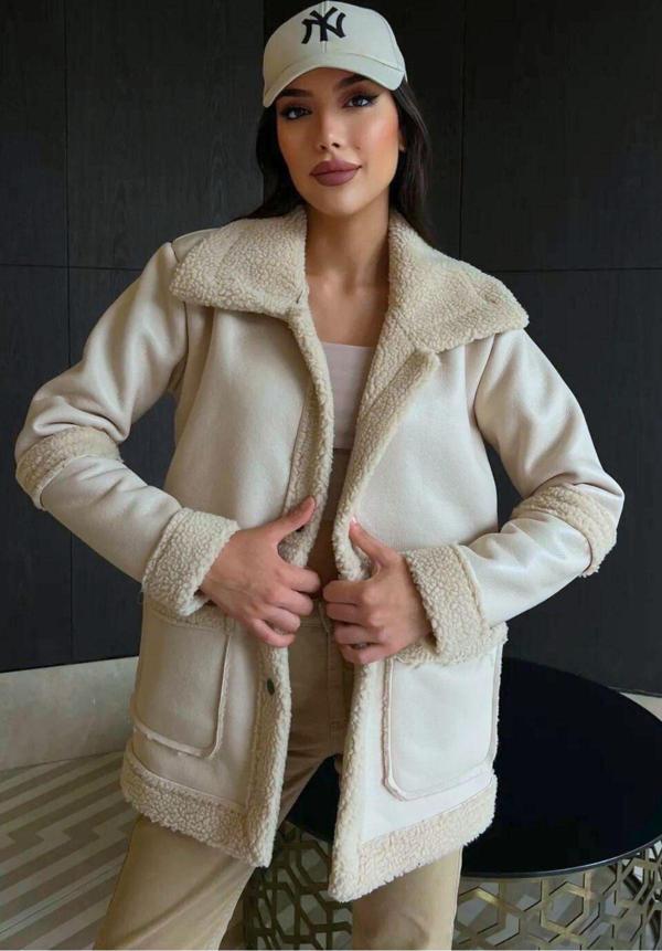 Beyaz içi Kıvırcık kuzu kürklü süet Mont - Image 1