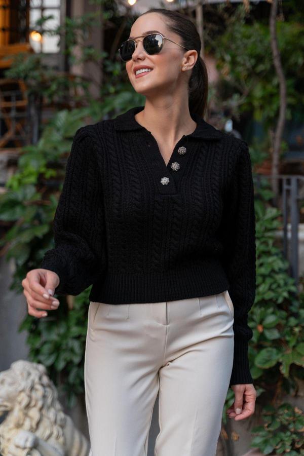 WAK Kadın Siyah Polo Yaka Taş Düğmeli Örgü Kazak - Image 1