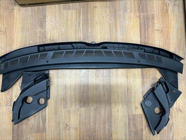 Honda Civic Ön Cam Orta Sağ Sol Set Izgarası 2006-2011 - Image 1