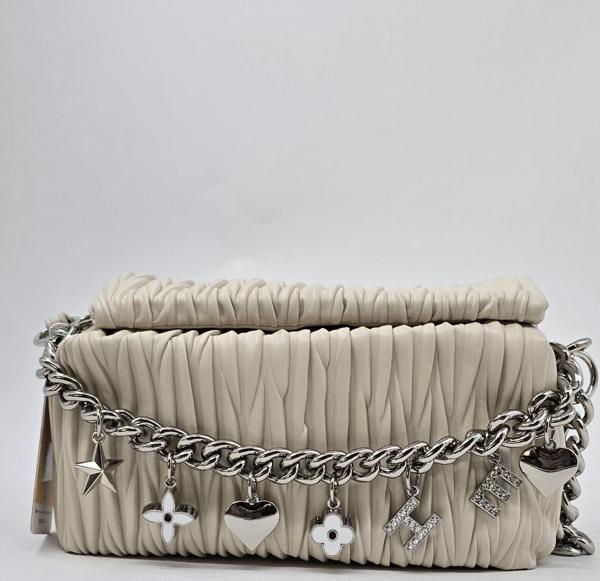 ÇÇS 17386 KOL ÇANTASI - Image 1