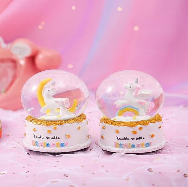 Mien Dekoratif Pilli Müzikli Unicorn Figürlü  Hediyelik Kar Küresi Küçük Boy 1224 - Image 1
