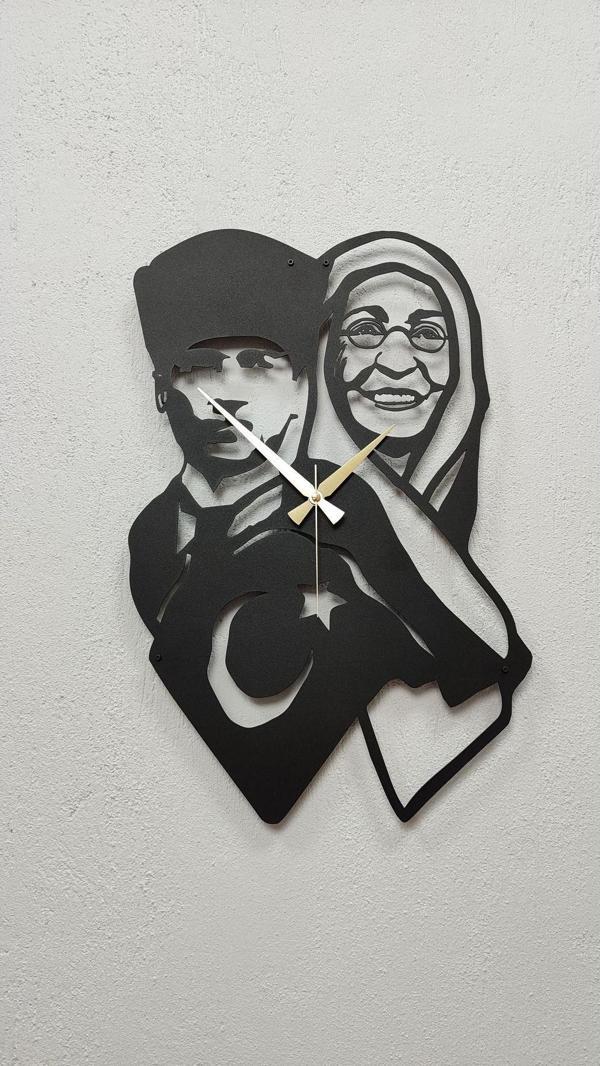 Gowpenart Dizayn Atatürk Ve Annesi Zübeyde Hanım Siyah Metal Duvar Saati - Ev - Ofis Saati - Hediye Saat 70x32 Cm - Image 1