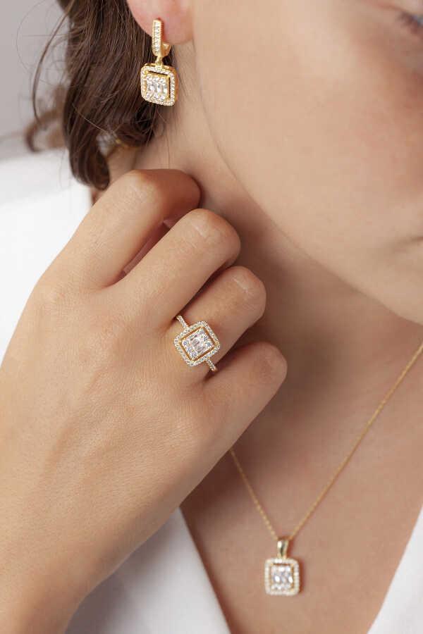 AgaKulche Baget Taşlı Gümüş Takı Seti Gold S30GB 925 - Image 1