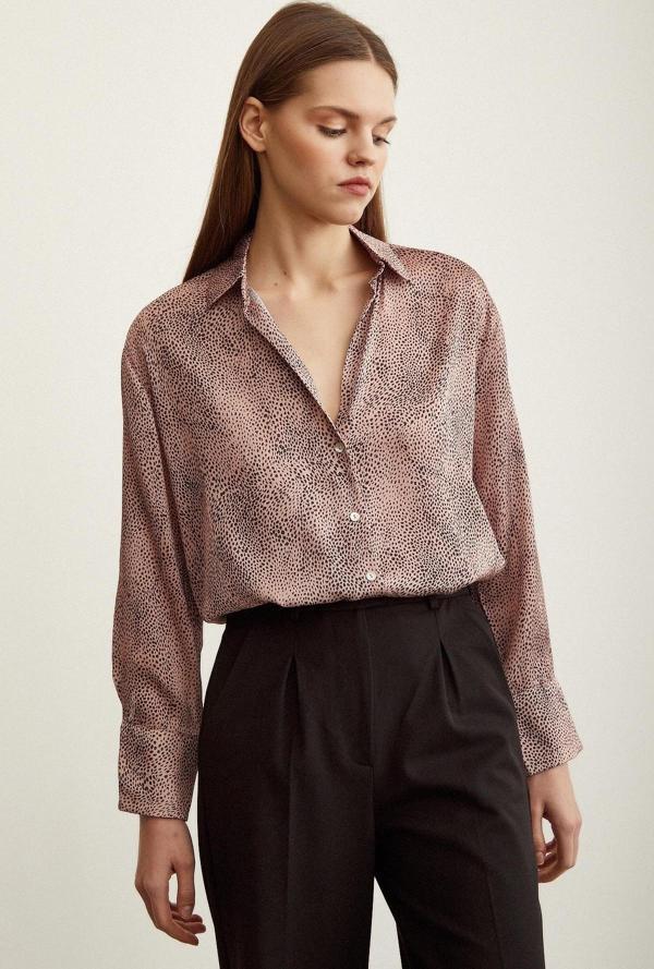 V Yaka Desenli Saten Gömlek Gül Kurusu - Image 1