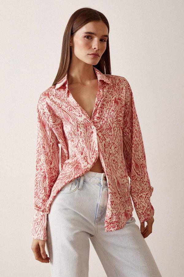 V Yaka Desenli Saten Gömlek Kırmızı - Image 1