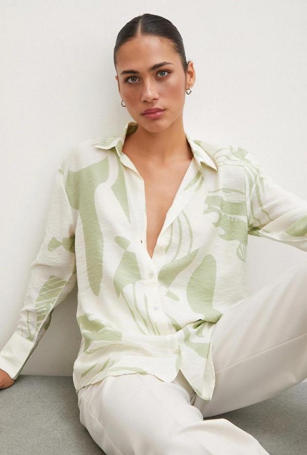 V Yaka Modal  Gömlek Yeşil - Image 1